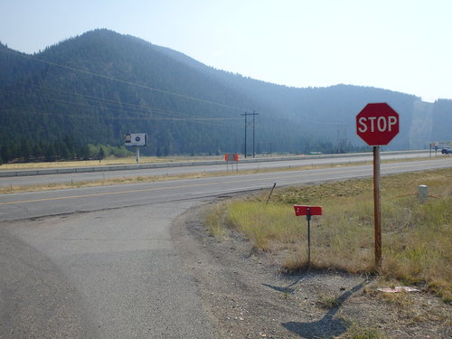 GDMBR: The town of Basin is 1/2 mile (1 km) to the right (west).